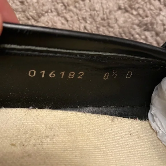 Vintage Gucci black leather horsebit loafers dress shoes size 8.5D (41.5)